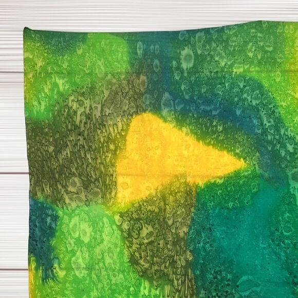 Golden Camel of Shanghai Hand Rolled and Hand Printed 100% Silk Square Scarf - Picture 7 of 12